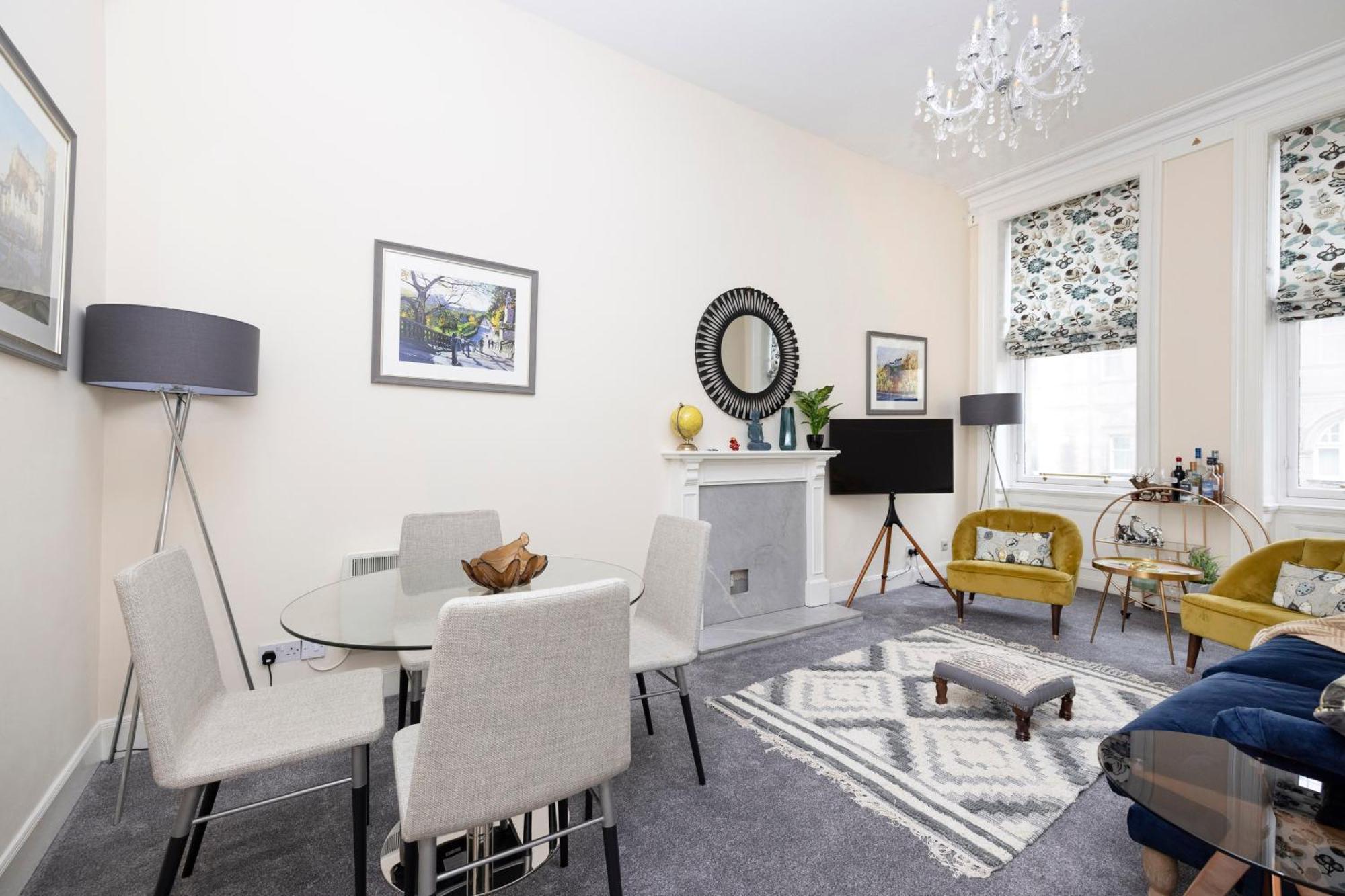 Appartement Stylish 2-bedroom Old Town Next To Royal Mile